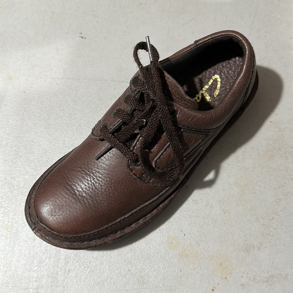 New Clarks leather Oxford 36282 size 7M- final sale - Picture 2 of 4